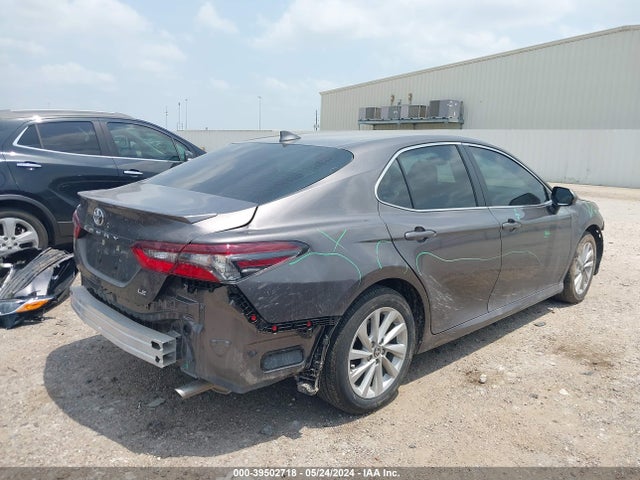 Toyota CAMRY LE 2024 4T1C11AK5RU901785 Image 4