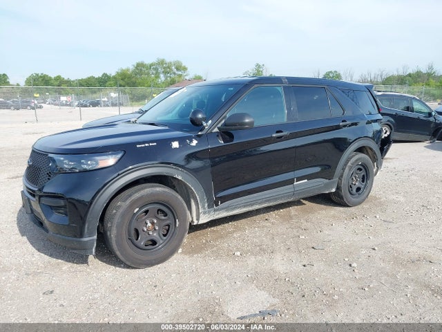 Ford Police Interceptor Utility 2023 1FM5K8AB2PGB15341 Image 2