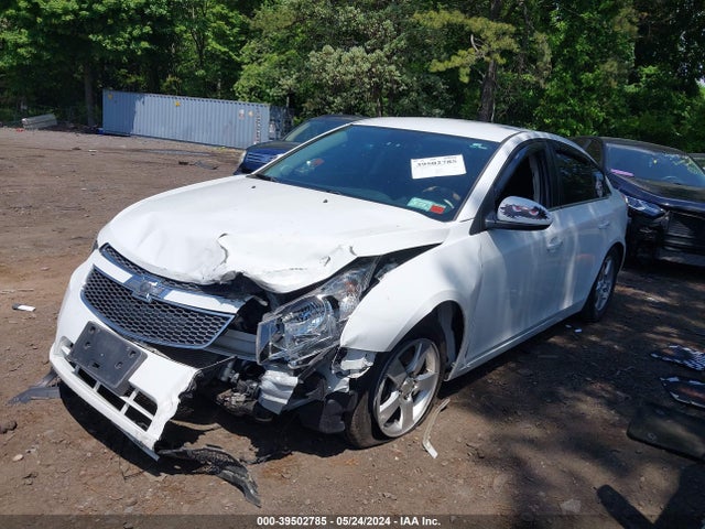 Chevrolet Cruze 1lt Auto 2014 1G1PC5SB0E7446206 Image 2