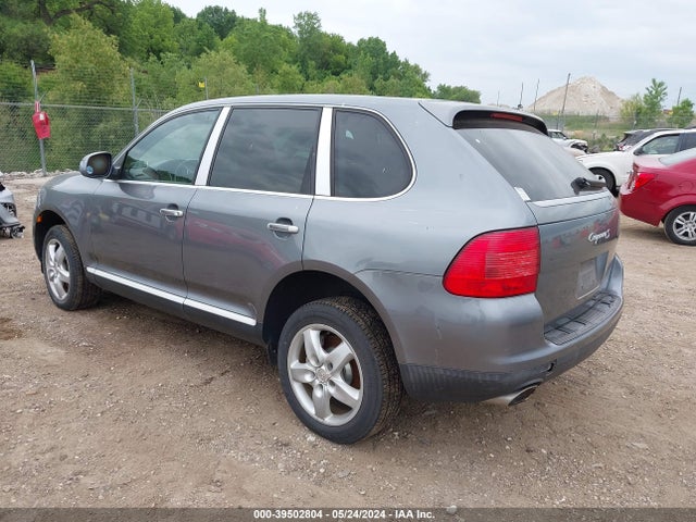 2004 PORSCHE CAYENNE WP1AB29P44LA64619 Photo 2
