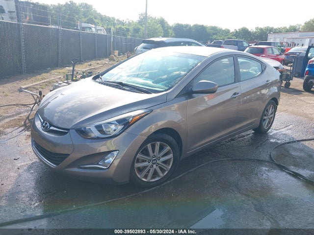 Hyundai ELANTRA SE 2015 5NPDH4AE5FH606384 Image 2