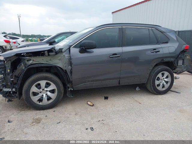 Toyota RAV4 LE 2019 2T3H1RFV1KW004533 Image 18