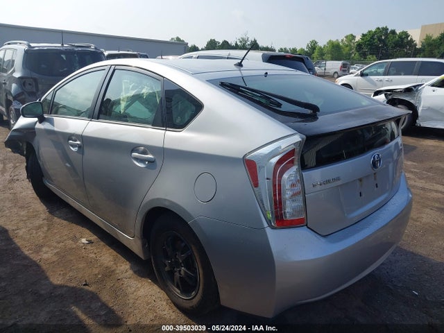Toyota Prius 2014 JTDKN3DU6E0366612 Image 3