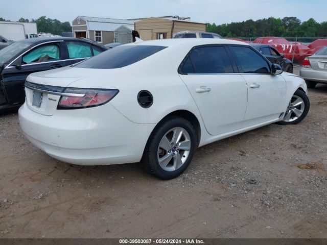2011 SAAB 9-5 YS3GN4AR6B4000691 Photo 3