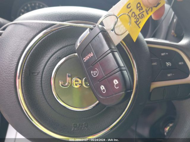 ZACCJAAT0GPD87338 Jeep Renegade Sport
