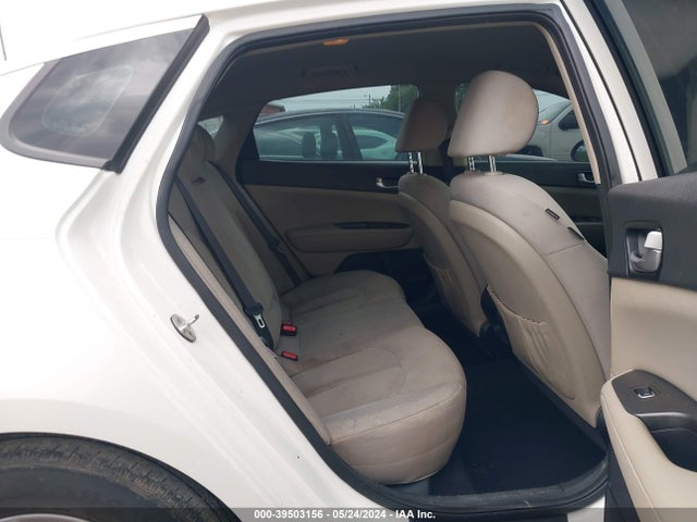 KIA Optima Lx 2016 KNAGT4L34G5098687 Image 8