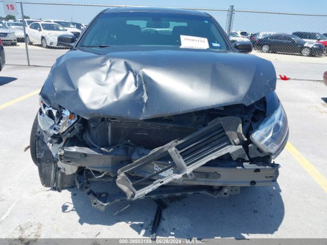 1FAHP2E82JG137433 Ford TAURUS SEL