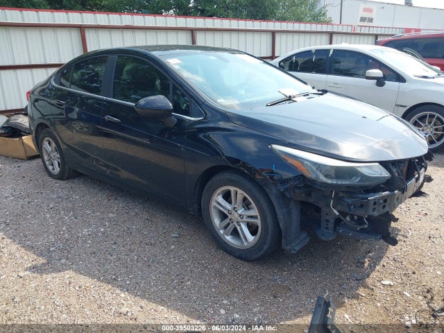 Chevrolet Cruze Lt Auto 2018 1G1BE5SM5J7141932 Image 1