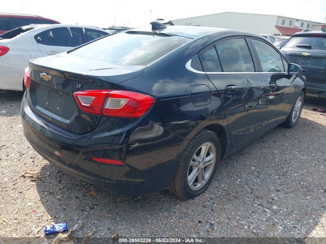 Chevrolet Cruze Lt Auto 2018 1G1BE5SM5J7141932 Image 4