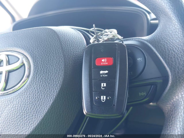 Toyota Corolla Hybrid Le 2022 JTDEAMDE2NJ049668 Image 11