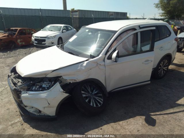 JA4AD3A38KZ031556 Mitsubishi Outlander Se