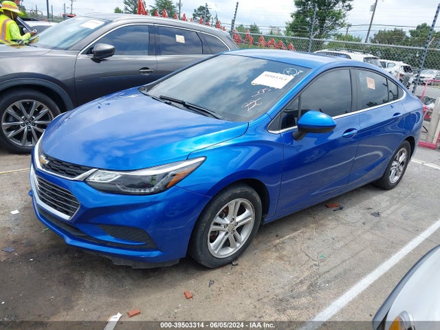 Chevrolet Cruze Lt Auto 2018 1G1BE5SM1J7205951 Image 2