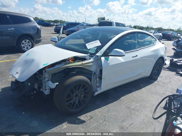 2024 TESLA MODEL 3 5YJ3E1EA8RF731666 Photo 1