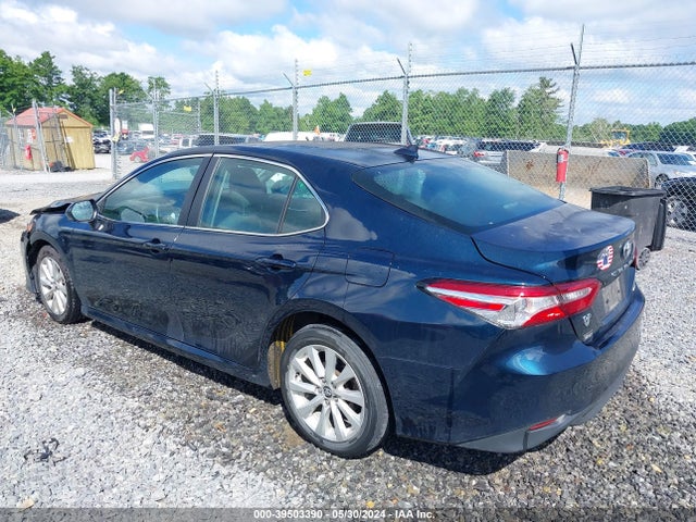 Toyota CAMRY LE 2020 4T1C11AK8LU889963 Image 3