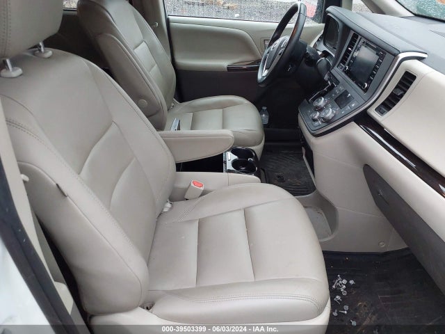 Toyota SIENNA XLE 2020 5TDYZ3DC0LS029577 Image 5