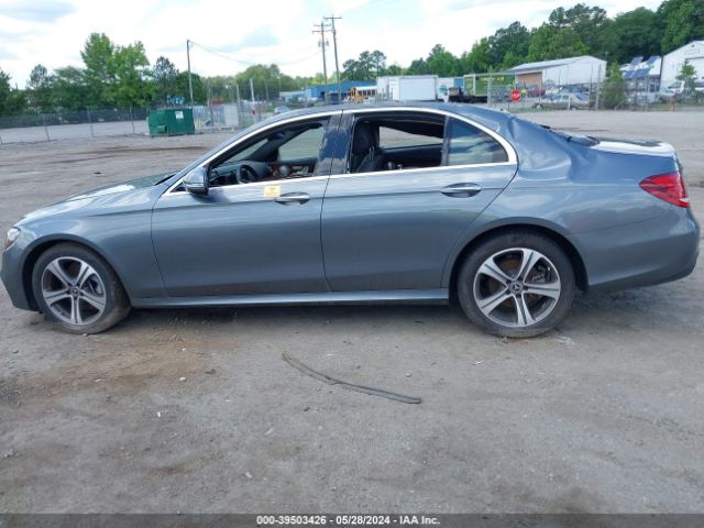 WDDZF4KB4KA506543 Mercedes-Benz E 300 4matic