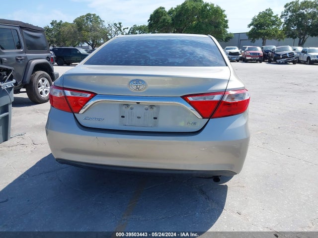 Toyota CAMRY LE 2015 4T4BF1FK4FR450114 Image 17