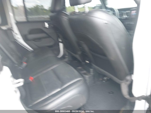 1C4HJXEN8MW714362 Jeep Wrangler Unlimited Sahara Altitude 4x4
