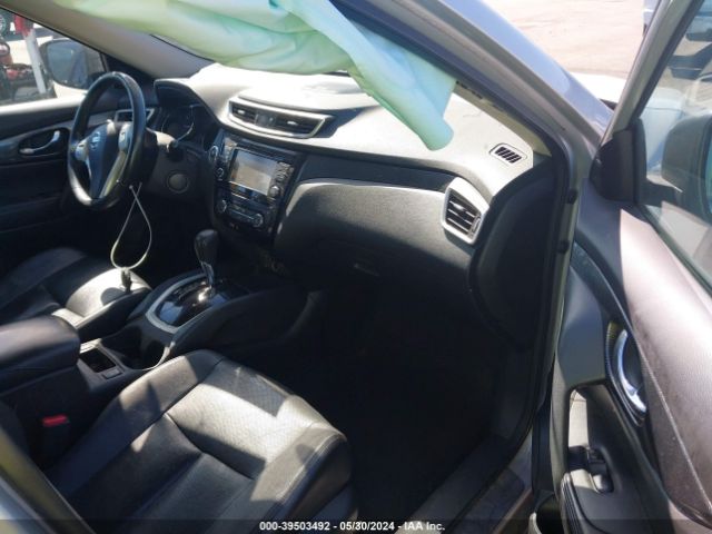 5N1AT2MT1FC865431 Nissan Rogue Sl