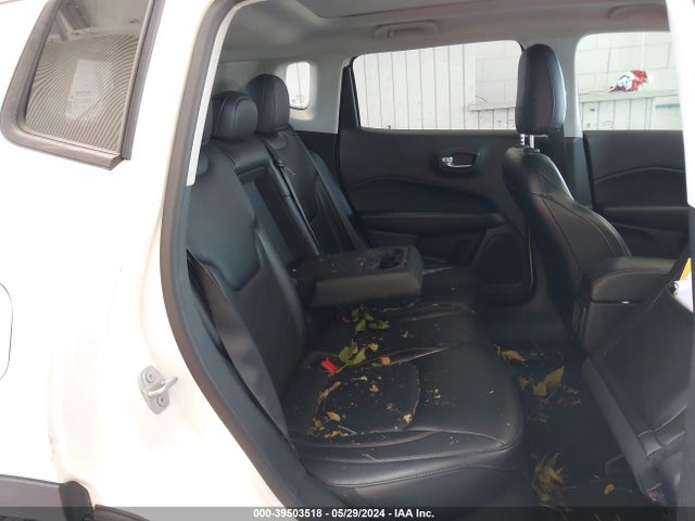 3C4NJDCB5JT342765 Jeep Compass Limited 4x4