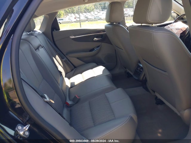 Chevrolet IMPALA 1LT 2018 2G1105S35J9114665 Image 8