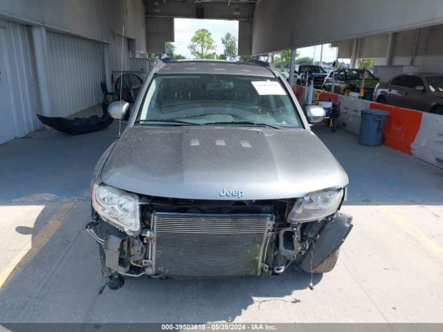 1C4NJCEAXED529624 Jeep Compass Latitude
