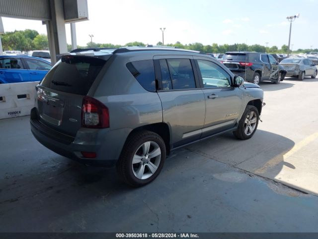 1C4NJCEAXED529624 Jeep Compass Latitude