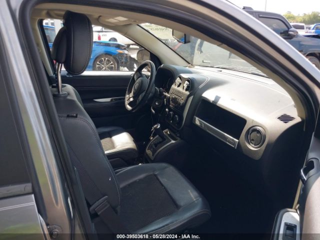 1C4NJCEAXED529624 Jeep Compass Latitude