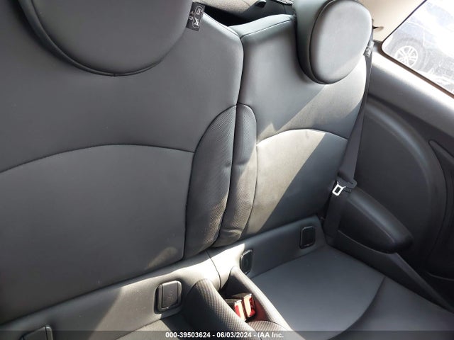 2012 MINI COOPER WMWSU3C53CT261662 Photo 7