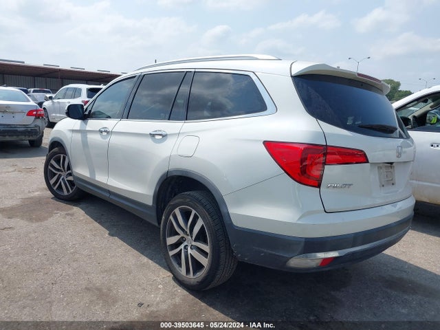 Honda Pilot Touring 2017 5FNYF5H97HB036489 Image 3