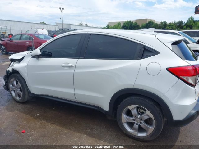 3CZRU6H31NM717759 Honda Hr-v Awd Lx