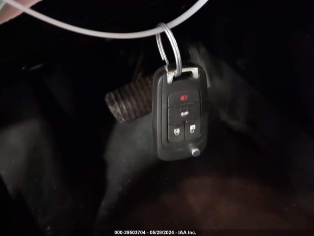 Chevrolet Sonic Ls Auto 2017 1G1JB5SG5H4121898 Image 11