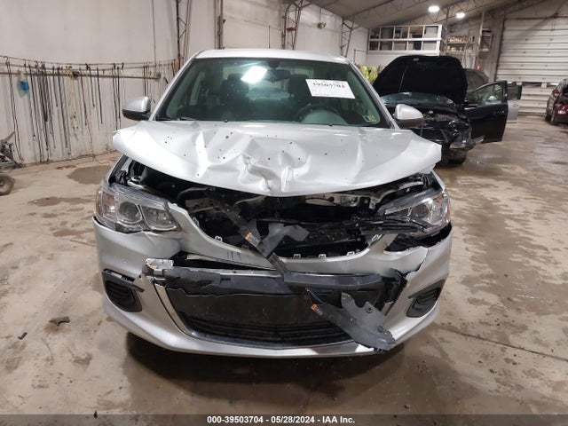 Chevrolet Sonic Ls Auto 2017 1G1JB5SG5H4121898 Image 12