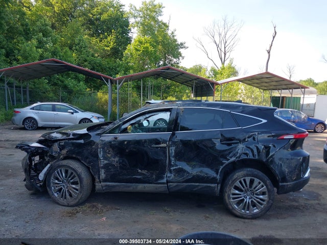 Toyota Venza Xle 2023 JTEAAAAH5PJ124695 Image 13