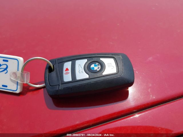 WBA8A9C55JAH14438 BMW 320i