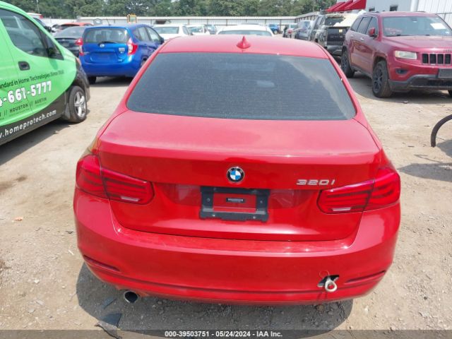 WBA8A9C55JAH14438 BMW 320i