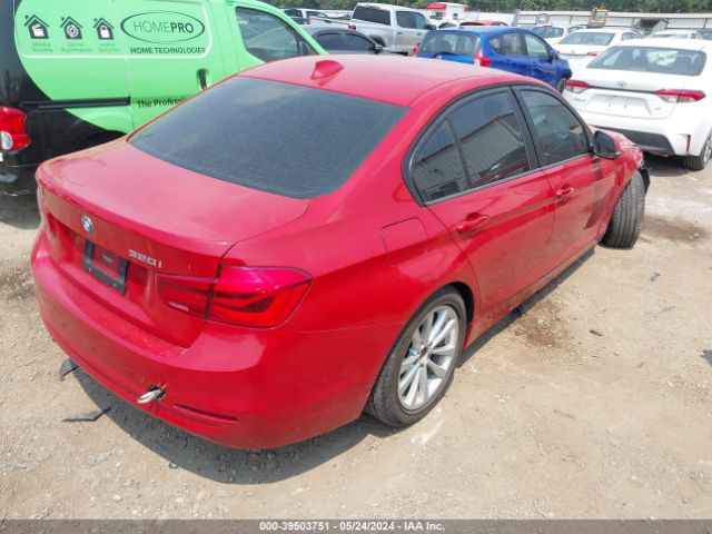 WBA8A9C55JAH14438 BMW 320i