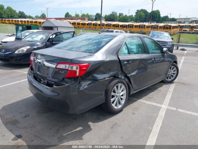 4T1BF1FK1EU823683 Toyota CAMRY XLE