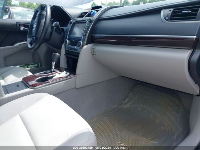 4T1BF1FK1EU823683 Toyota CAMRY XLE