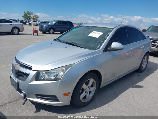 Chevrolet Cruze 1lt Auto 2014 1G1PC5SB8E7415933 Image 2