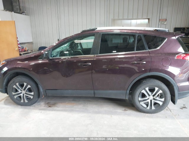 Toyota RAV4 LE 2018 2T3ZFREV4JW465831 Image 14