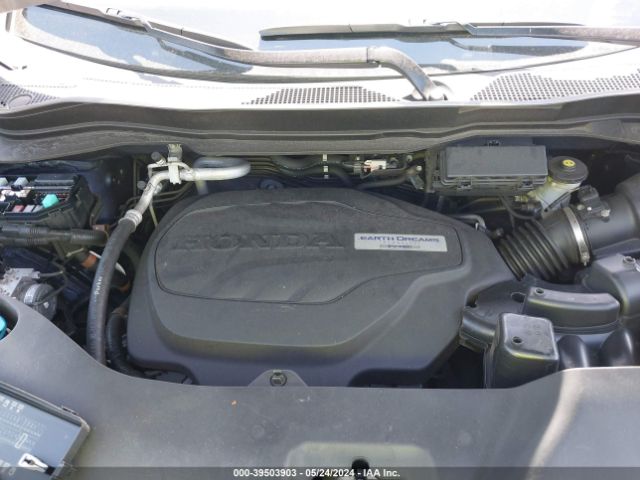 5FNYF6H9XGB046261 Honda Pilot Touring