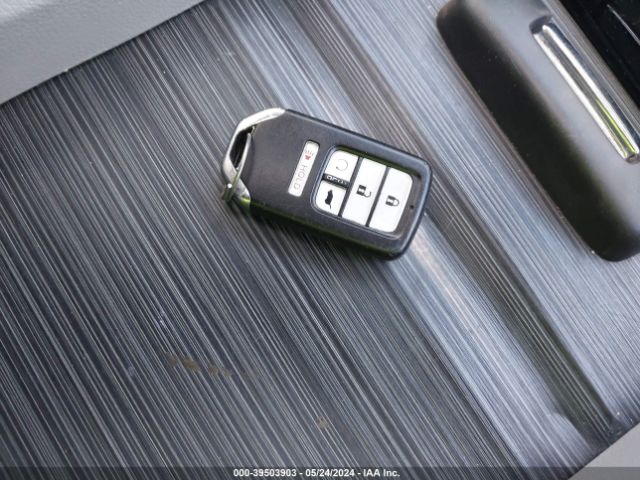 5FNYF6H9XGB046261 Honda Pilot Touring