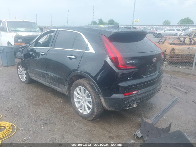 2023 CADILLAC XT4 1GYFZBR40PF200976 Photo 2