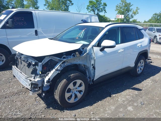 Toyota RAV4 LE 2021 2T3G1RFV6MW170755 Image 2