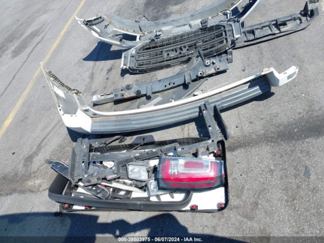1GKS2AKC8JR335878 GMC YUKON SLE