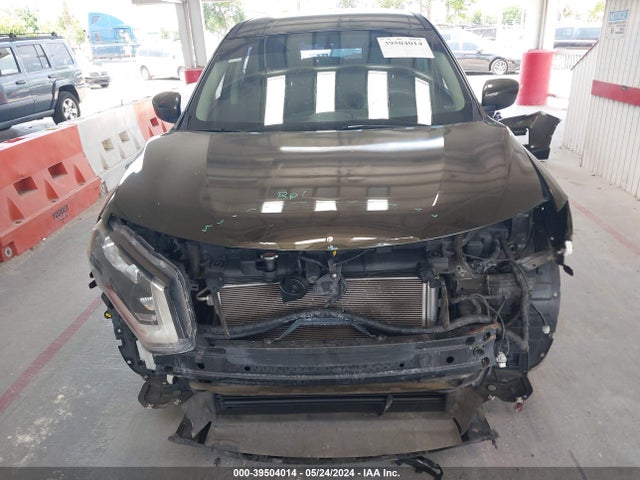 Nissan ROGUE S 2017 KNMAT2MV1HP513841 Image 13