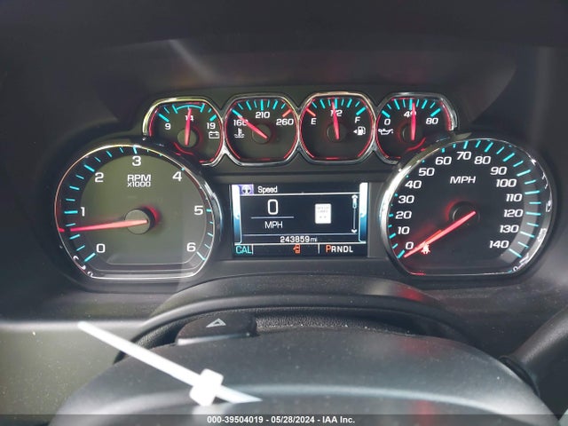 1GKS1GKC8JR347485 GMC Yukon Xl Slt