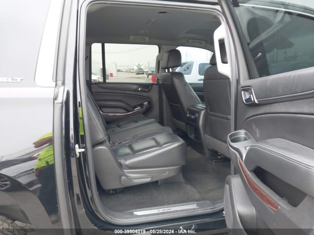 1GKS1GKC8JR347485 GMC Yukon Xl Slt