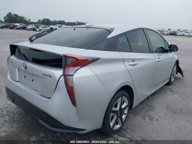 JTDKARFU0H3540169 Toyota Prius Four Touring